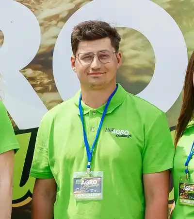  Дехтярчук Олександр